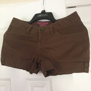Shorts. Size-3